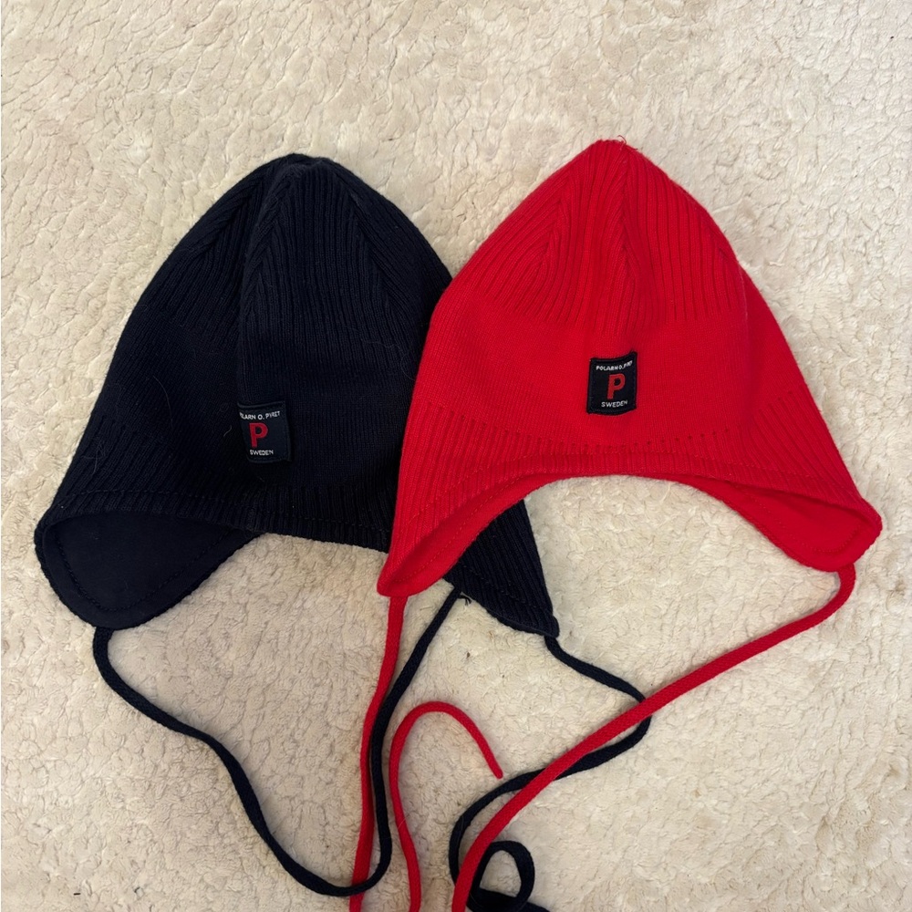 Polarn O. Pyret Black and Red Kids' Knit Hats